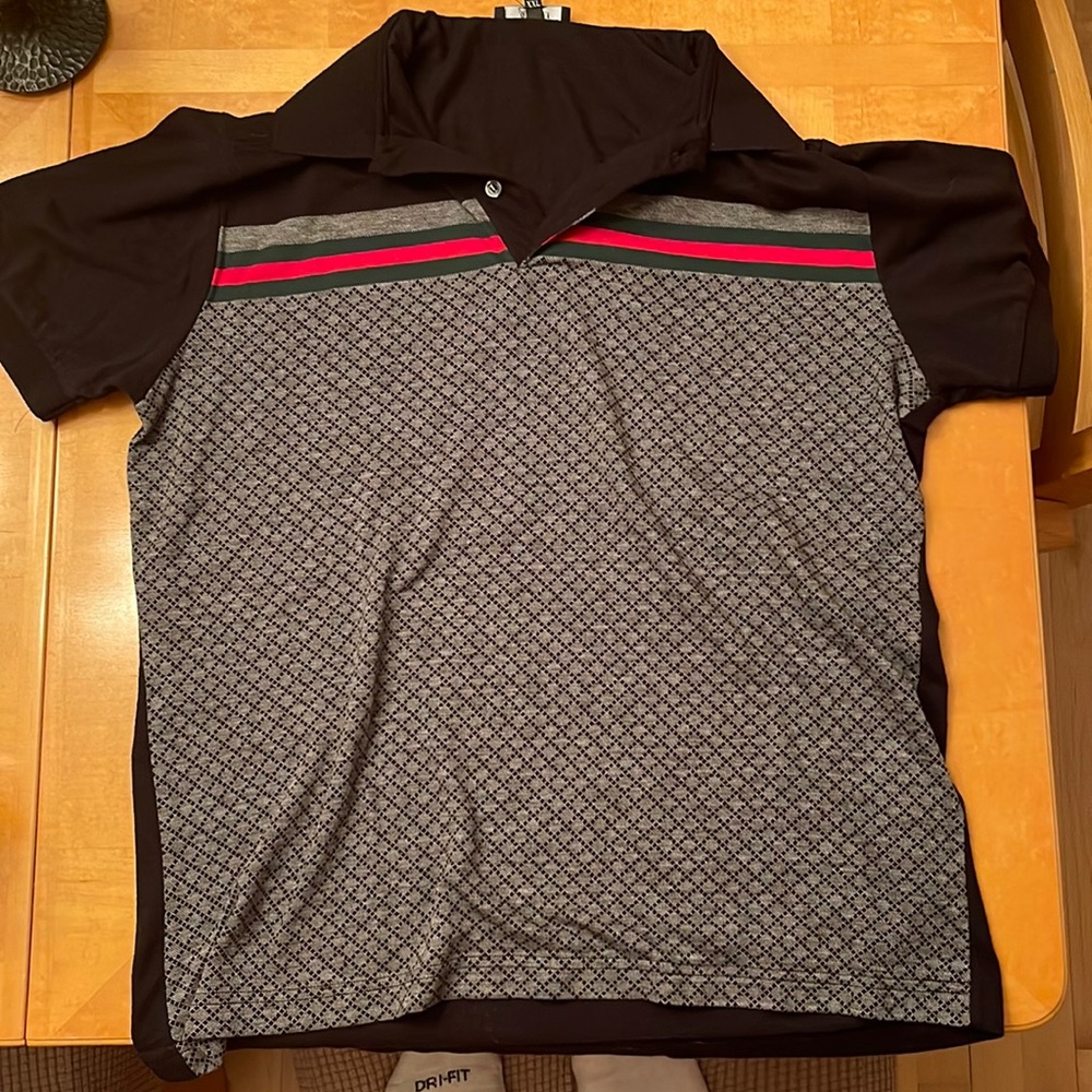 A Gucci Mens T-shirt